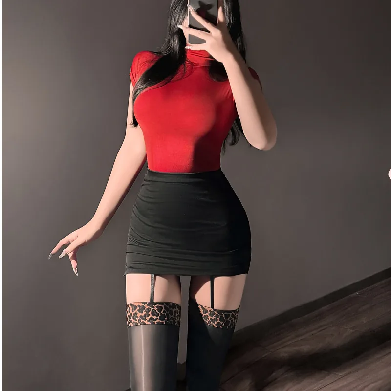 Minivestido de Fantasia de Secretária Justo ao Corpo