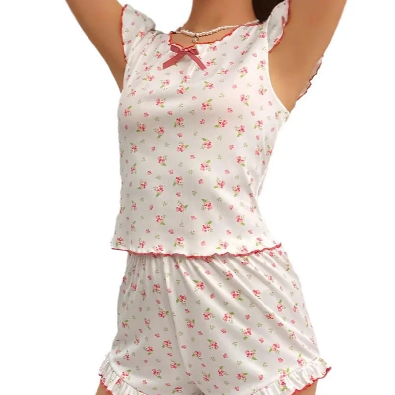 Pigiama con top e shorts a fantasia floreale patchwork