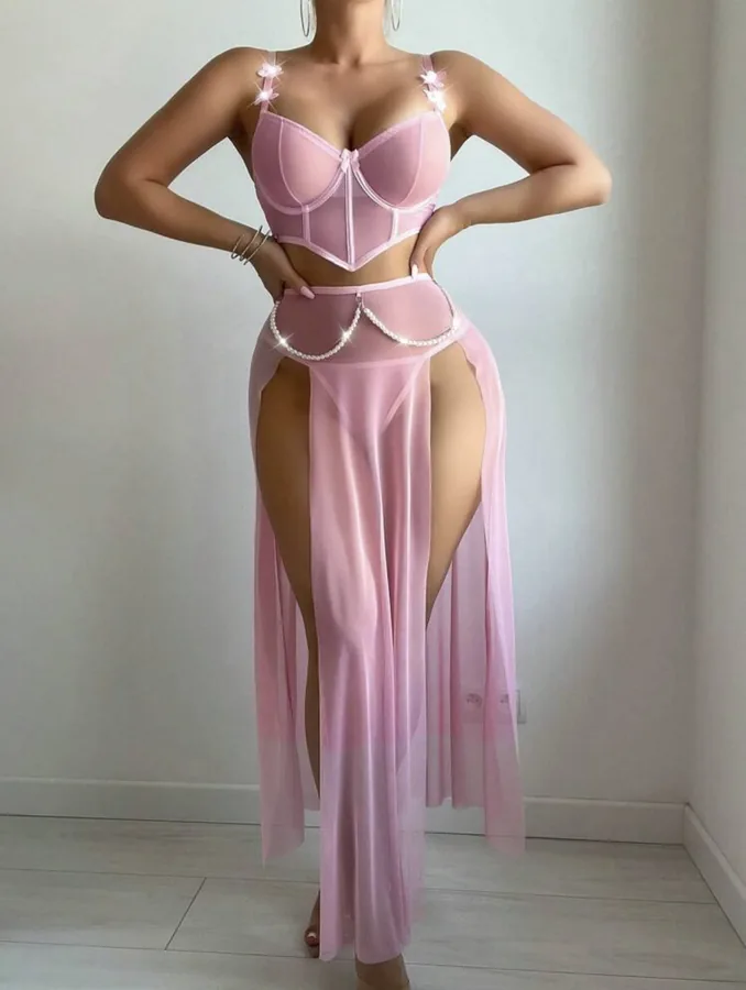 Conjunto de dos piezas con vestido largo de malla transparente con abertura