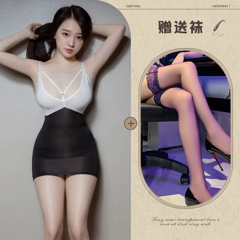 Conjunto de Vestido Justo com Decote Profundo de Secretária