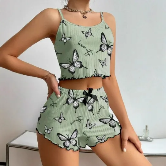 Ensemble de pyjama caraco et short à imprimé papillon
