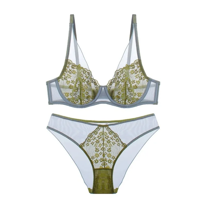 Franse retro beha-set met contrasterend kant