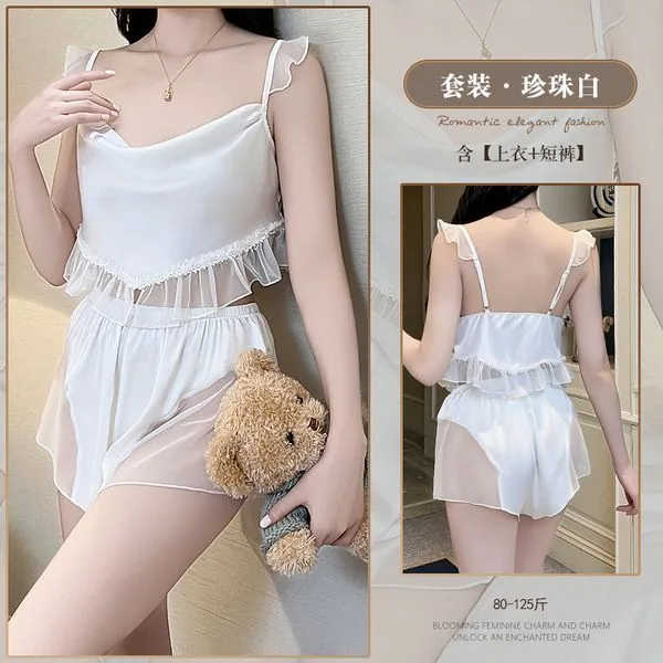 Set da notte con canotta in pizzo e slip