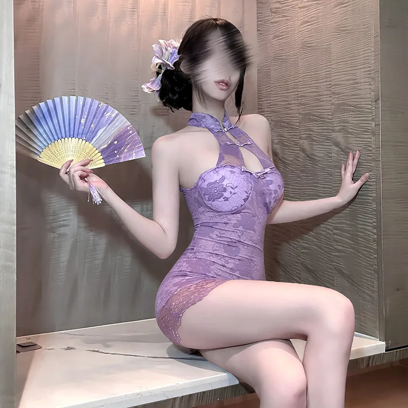 Robe moulante qipao en dentelle dos nu