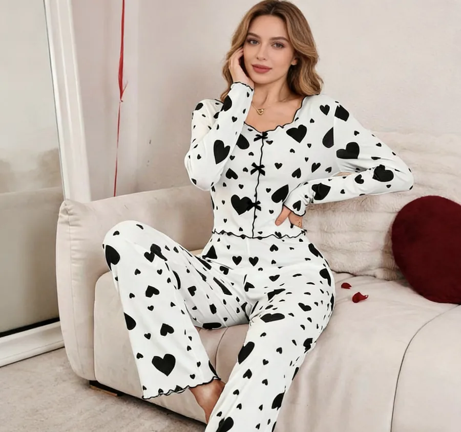Pyjama-Set mit Herzprint, Cami und Hose