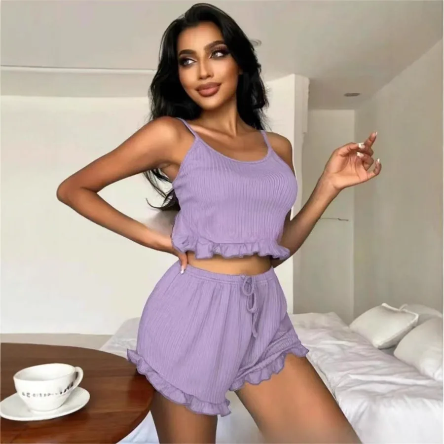 Lounge-Set mit Camisole mit gekreuztem Rücken und Shorts